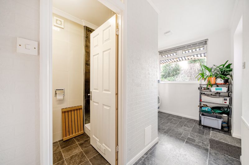 Utility Room- click for photo gallery